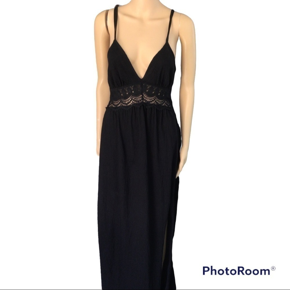 Asso Black Maxi Dress
